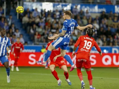 Bùng Nổ Đêm Khuya: Alavés vs Osasuna – Trận Cầu Điên Rồ Đến Phút Cuối!