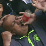 CĐV Man City 'bóc phốt' Arsenal ngay tại Stamford Bridge: 'Arsenal có đang xem không?' 1