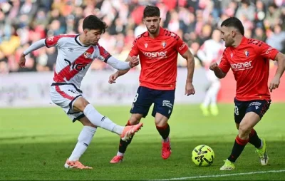 Osasuna vs Villarreal: 'Tàu ngầm vàng' liệu có vượt qua thử thách sân khách? 1