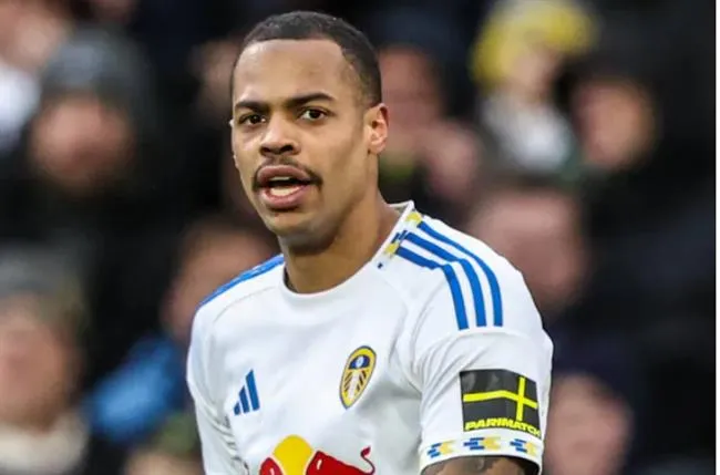 Leeds vs Nottingham: Trận đấu sinh tử, ai sẽ thoát khỏi vòng nguy hiểm? 1